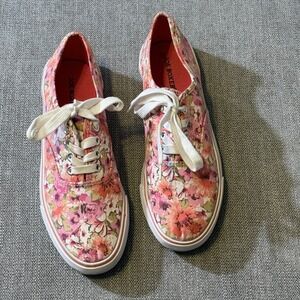 Joe Boxer Zahara Womens Floral Canvas Sneakers Pink Orange Low Top Lace Up 8M